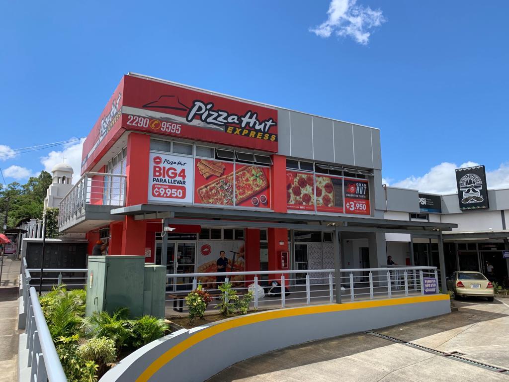 Fachada del restaurante Pizza Hut Altamira