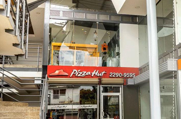 Fachada del restaurante Pizza Hut La Agonía